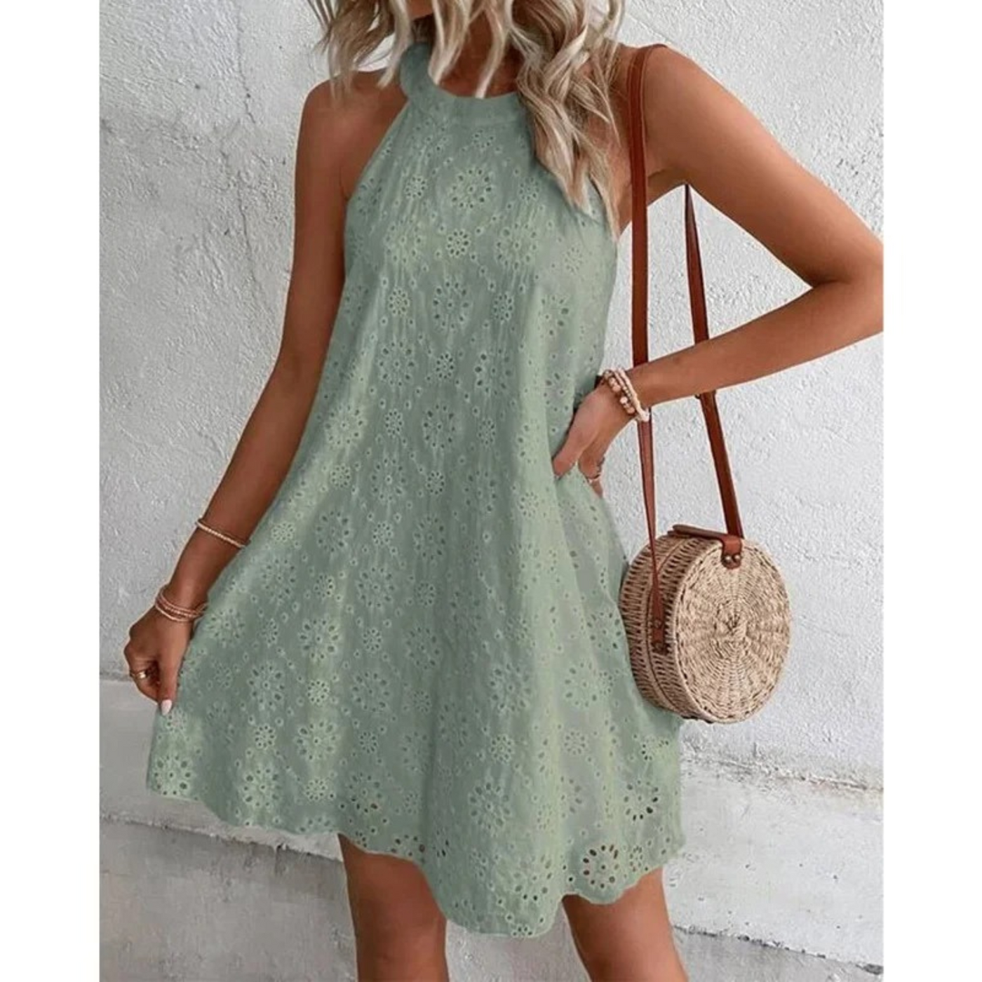 Elisa® | Elegantes weißes, hohles, kurzes Sommerkleid mit Aufdruck