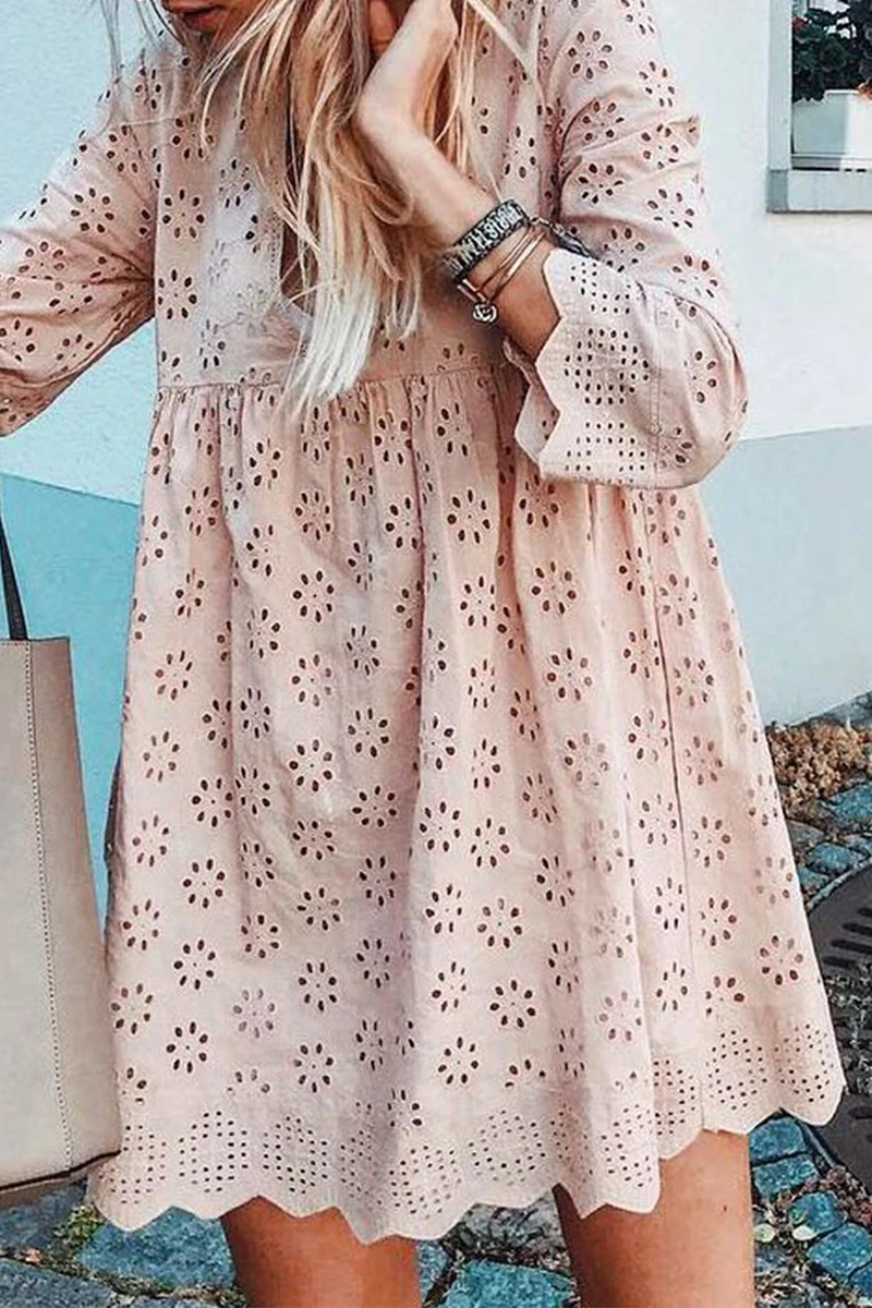 Inés® | Lässiges Kleid mit V-Ausschnitt und Stufenrock