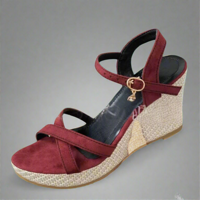 Xeltrud | Bequeme Sandalen mit Keilabsatz