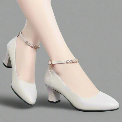 Zymara | Pumps aus hochwertigem Lackleder für Ihren Office-Style