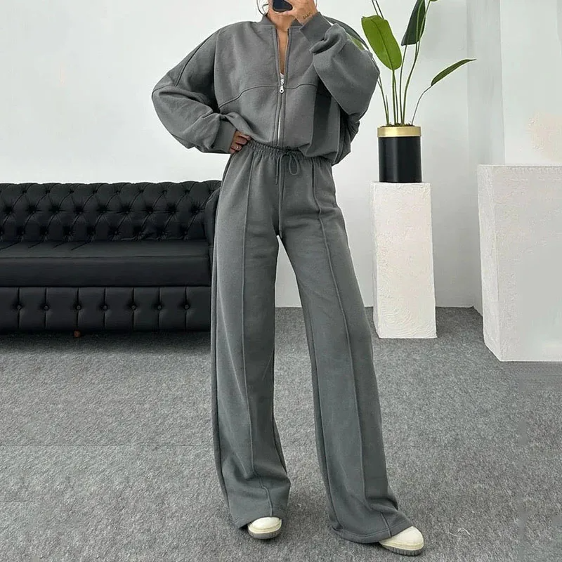 Zweiteiliges Sweat-Set | Reißverschlussjacke | Lässiger Stil