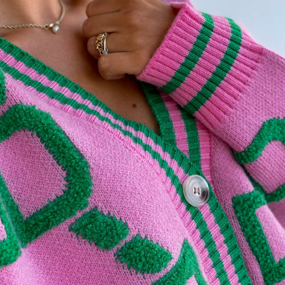 Zélie – Stylischer Oversize Cardigan