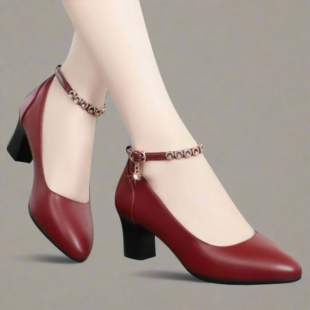 Zymara | Pumps aus hochwertigem Lackleder für Ihren Office-Style
