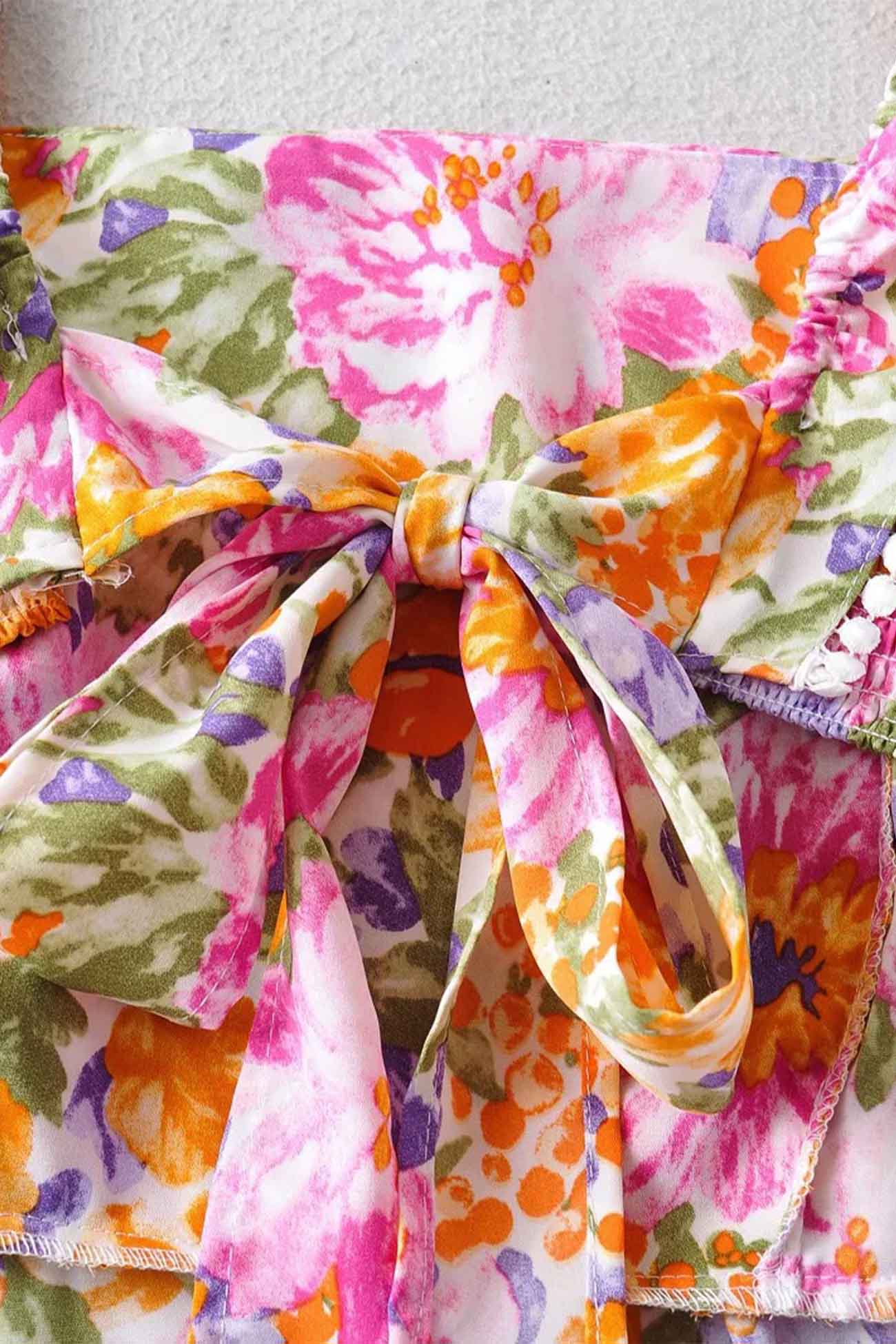 Wilda® | Blumenkleid mit Rüschen und Raffung am Rücken