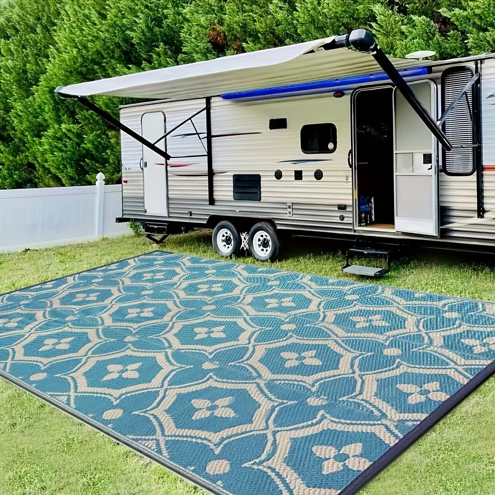Wendbarer Outdoor-Teppich mit geometrischem Muster