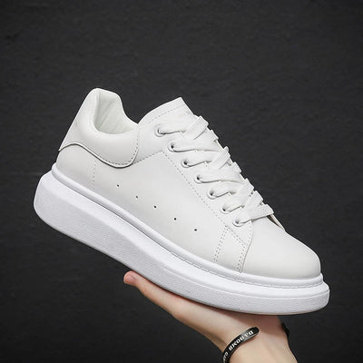 Weiße Turnschuhe für Herren