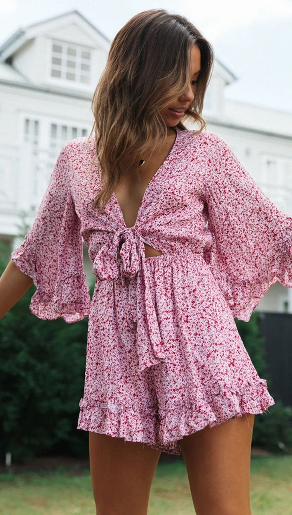Bell Playsuit | Stilvolle Raffinesse im Einteiler-Wunder