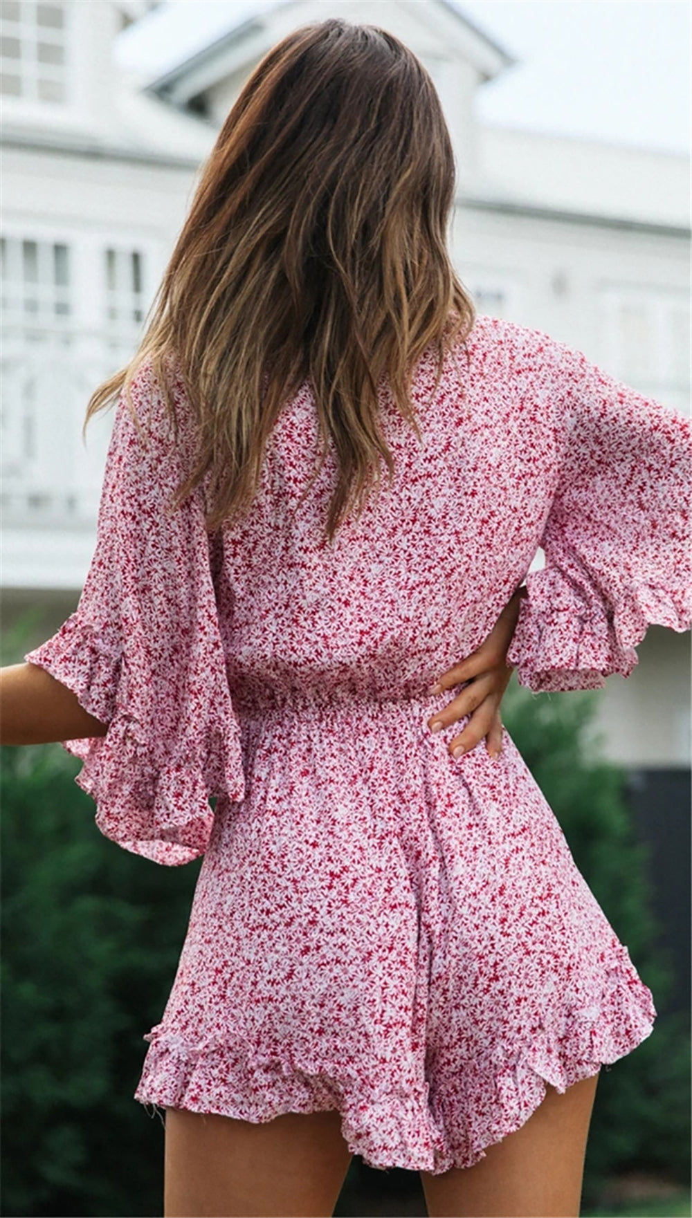 Bell Playsuit | Stilvolle Raffinesse im Einteiler-Wunder