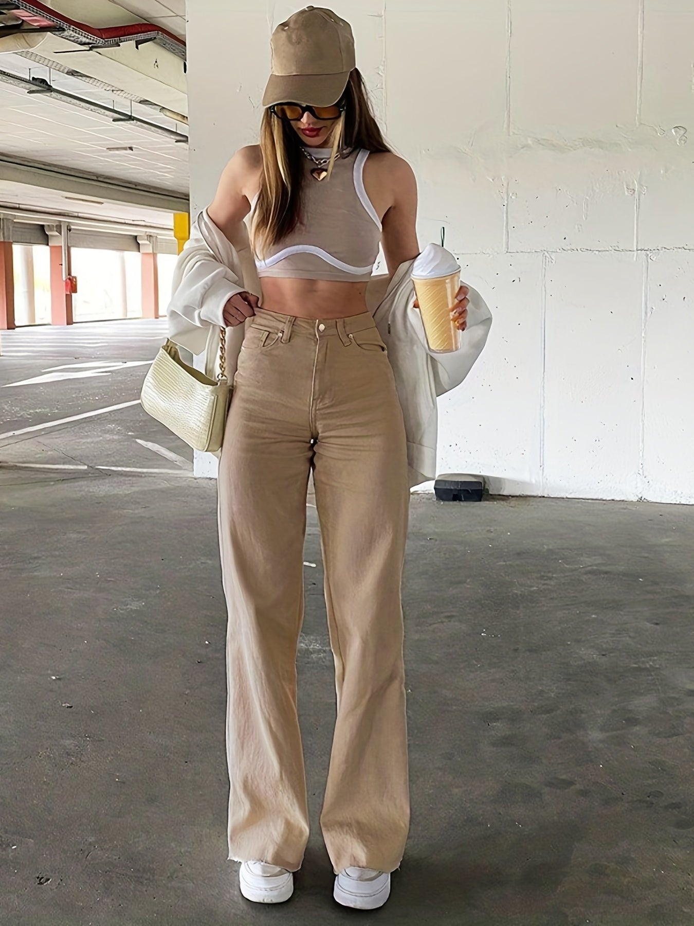 Caitlin | Damenmode mit High-Waist Straight Leg Jeans für jede Gelegenheit