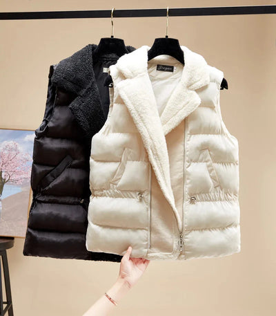 ChicCozy | Warme Raffinesse, Die Luxuriöse Lamswoll-Patchwork Damenweste