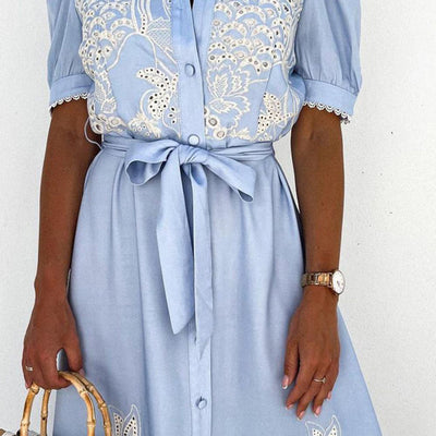 Weiches - Elegantes besticktes Sommerkleid für dich