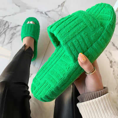 Cosy Bliss | Pelzige Hausschuhe für ultimativen Komfort