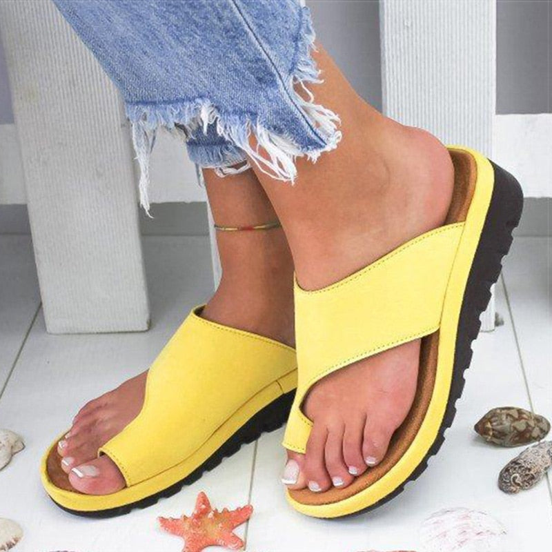 Zehensandalen mit Kreuzband | Ergonomische Sohle | Lässiger Komfort