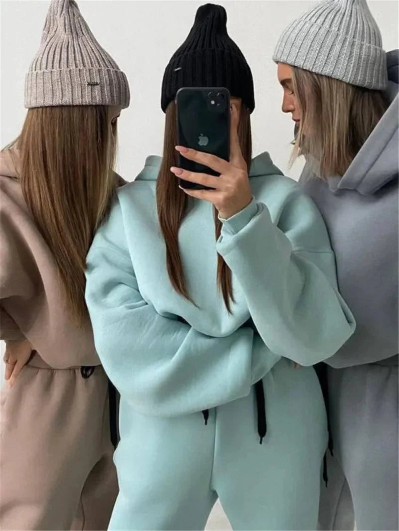 Elise | Entdecken Sie die zukunftsweisende Herbst/Winter-Damenmode von 2023 (Zweiteiliges Set)