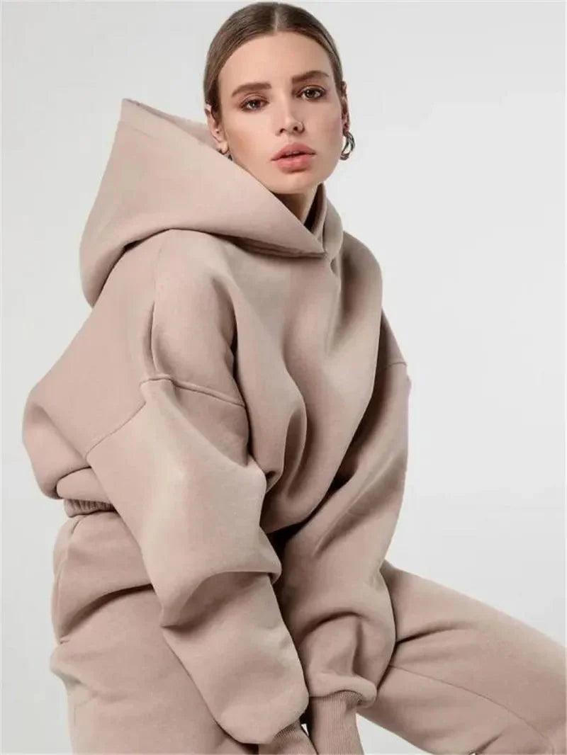 Elise | Entdecken Sie die zukunftsweisende Herbst/Winter-Damenmode von 2023 (Zweiteiliges Set)