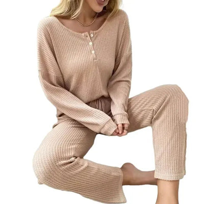 Eylem | Nachtgewänder für zeitlose Entspannung (Lässiges Pyjama-Set)