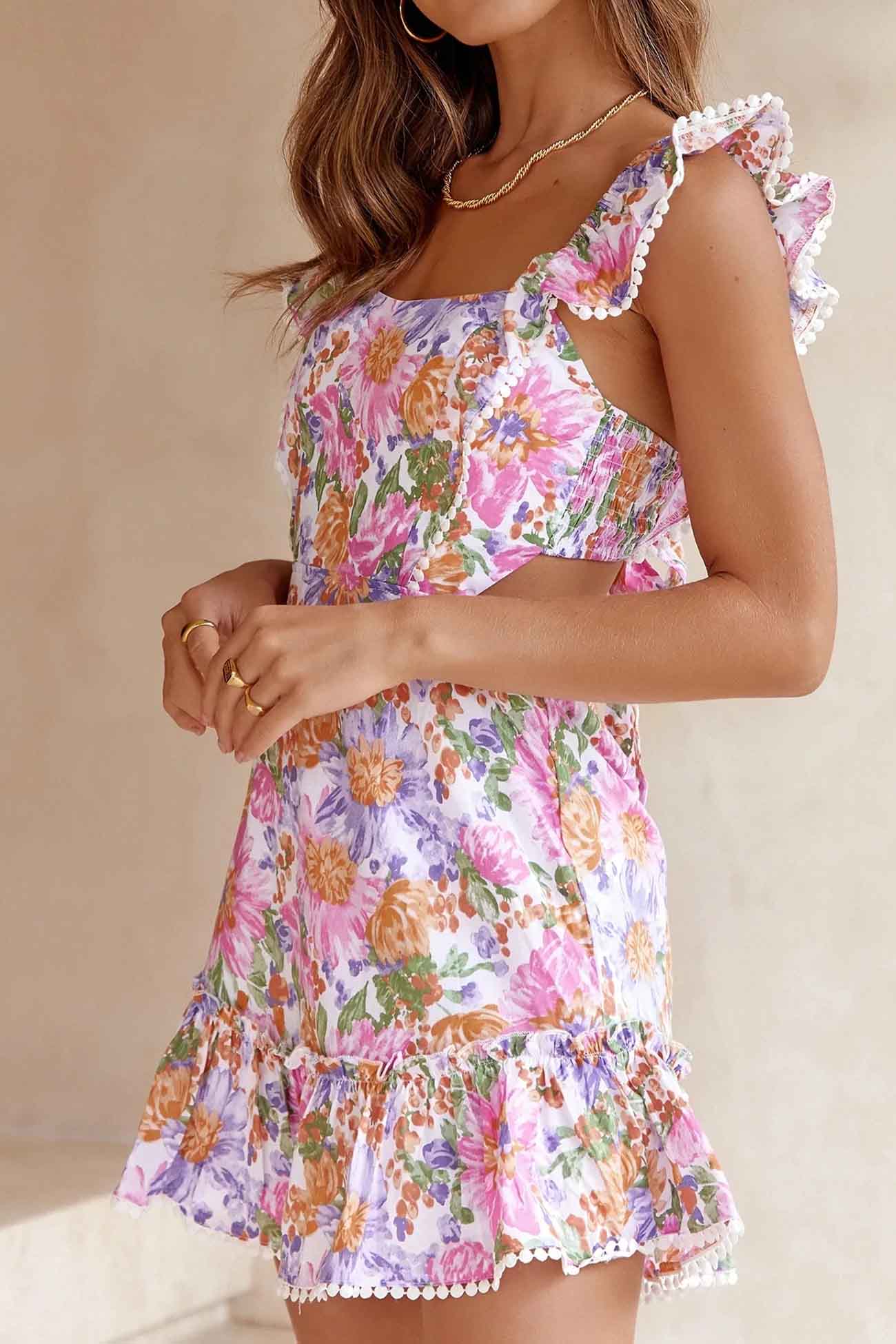 Wilda® | Blumenkleid mit Rüschen und Raffung am Rücken