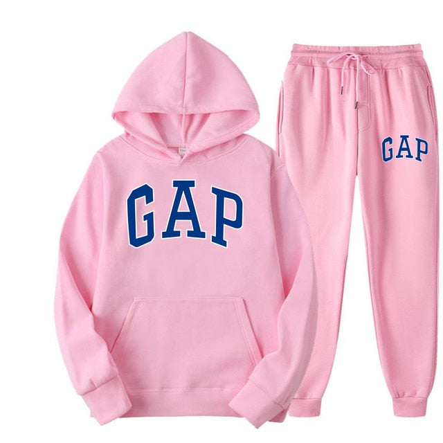 GAP Jogginganzug | Moderner bequemer Damen-Trainingsanzug mit Text