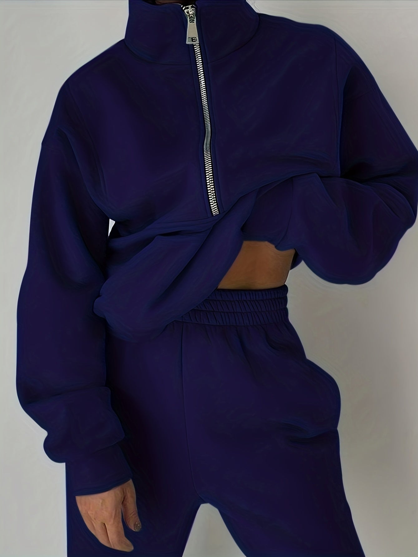 Hannah | Zweiteiliges Set für Frauen - bequemes Sweatshirt mit Reißverschluss + Trainingshosen