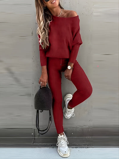 Jana Glamour | Erhöhen Sie Ihren Stil mit dem unwiderstehlich lässigen zweiteiligen Sport-Set