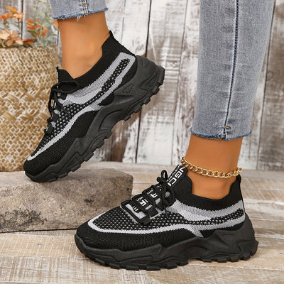 Jessika Charm | Erhöhen Sie Ihren Schritt mit strahlenden Mesh-Plattform-Sneakers