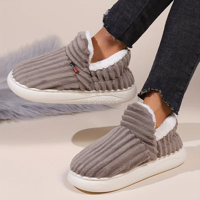 Karin Elegance | Cozy Bliss Plüschpantoffeln für luxuriösen Komfort und Stil