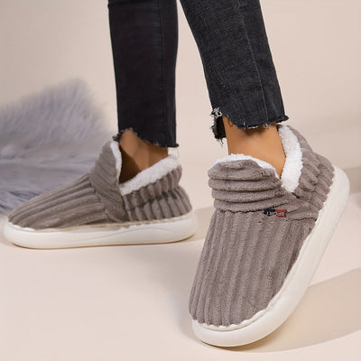 Karin Elegance | Cozy Bliss Plüschpantoffeln für luxuriösen Komfort und Stil
