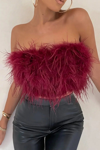 Katrine Feather Top | Stylisches Feder-Crop-Top ist ein Top-Trend in diesem Jahr