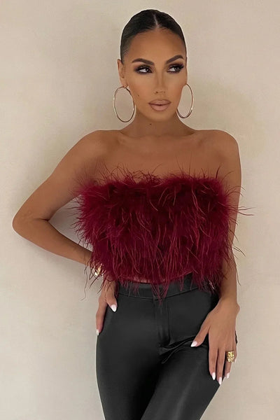 Katrine Feather Top | Stylisches Feder-Crop-Top ist ein Top-Trend in diesem Jahr