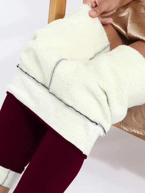 Leonie | Hochtaillierte Samt-Leggings für kuscheligen Komfort!