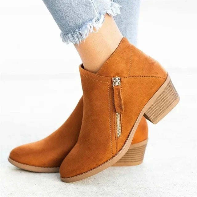 Lina | Plus Size Stiefel, Ihr stilvolles Wintern Essential