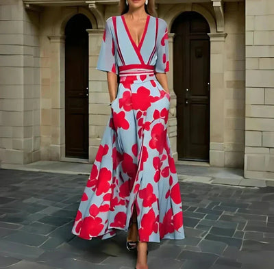 Wickelkleid mit Blumendruck | Fließender Schnitt | Elegante Silhouette