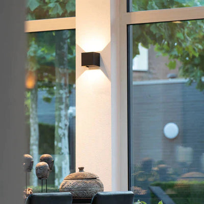 Luminara LuxusMotion | Elegante Wandleuchte mit Intelligentem Bewegungssensor