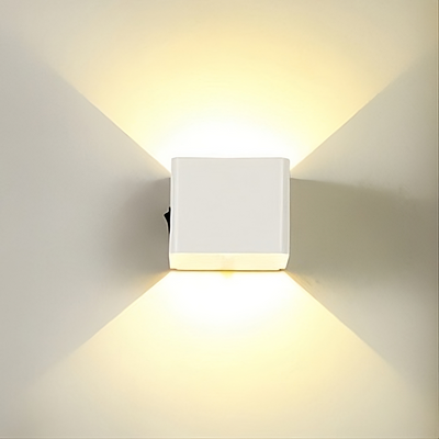 Luminara LuxusMotion | Elegante Wandleuchte mit Intelligentem Bewegungssensor