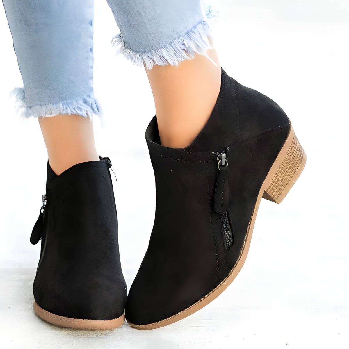 Mila | Raffinesse erleben, Die bezaubernden Wildlederstiefel von Mila, zeitlose Mode für elegante Schritte