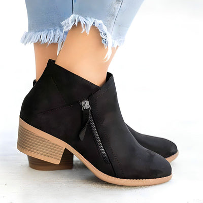 Mila | Raffinesse erleben, Die bezaubernden Wildlederstiefel von Mila, zeitlose Mode für elegante Schritte