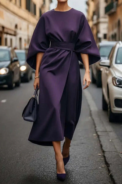 Rae® | Elegantes Kleid mit sublimiertem Silhouette-Gürtel