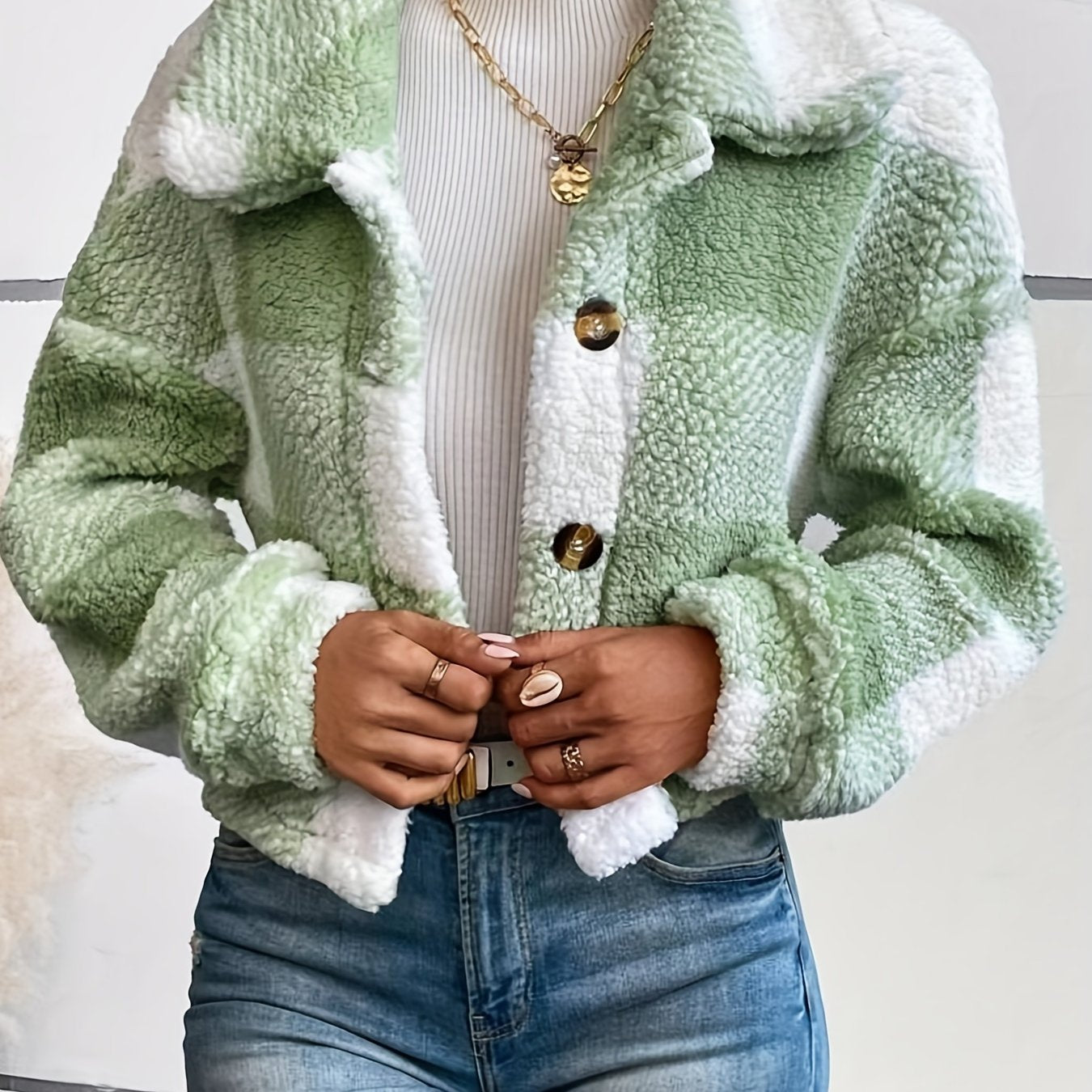 Olivia | Umarmen Sie die Gemütlichkeit mit unserem karierten Teddy-Mantel, Ein Must-Have für den Winter