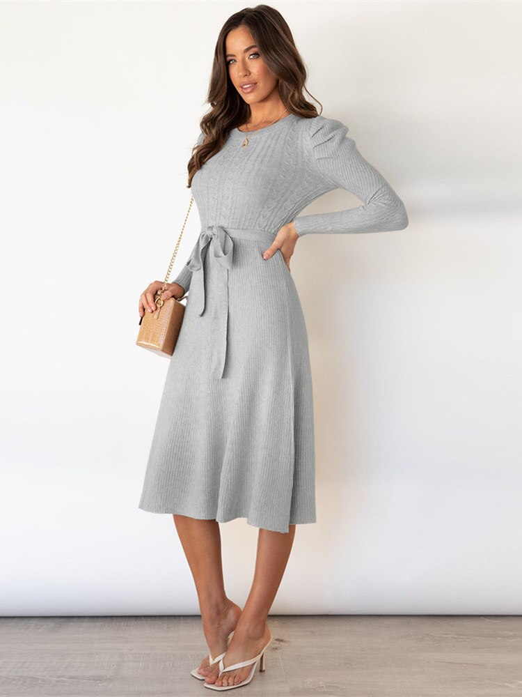 Liliana® | Gestricktes Midikleid mit Rundhalsausschnitt