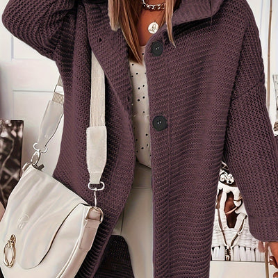 Saskia Elegance | Kurvenumspielende Strickjacke mit Kapuze für mühelosen Stil in großen Größen