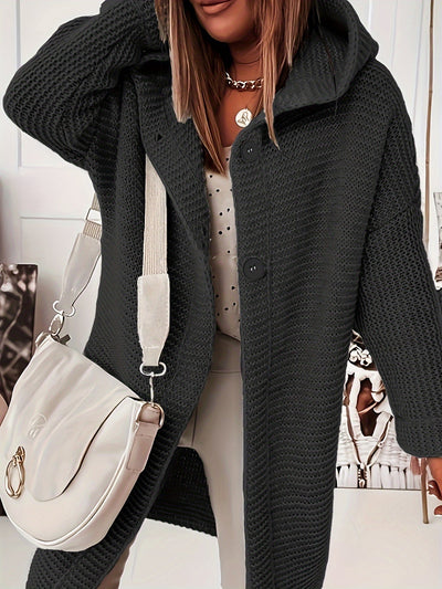 Saskia Elegance | Kurvenumspielende Strickjacke mit Kapuze für mühelosen Stil in großen Größen
