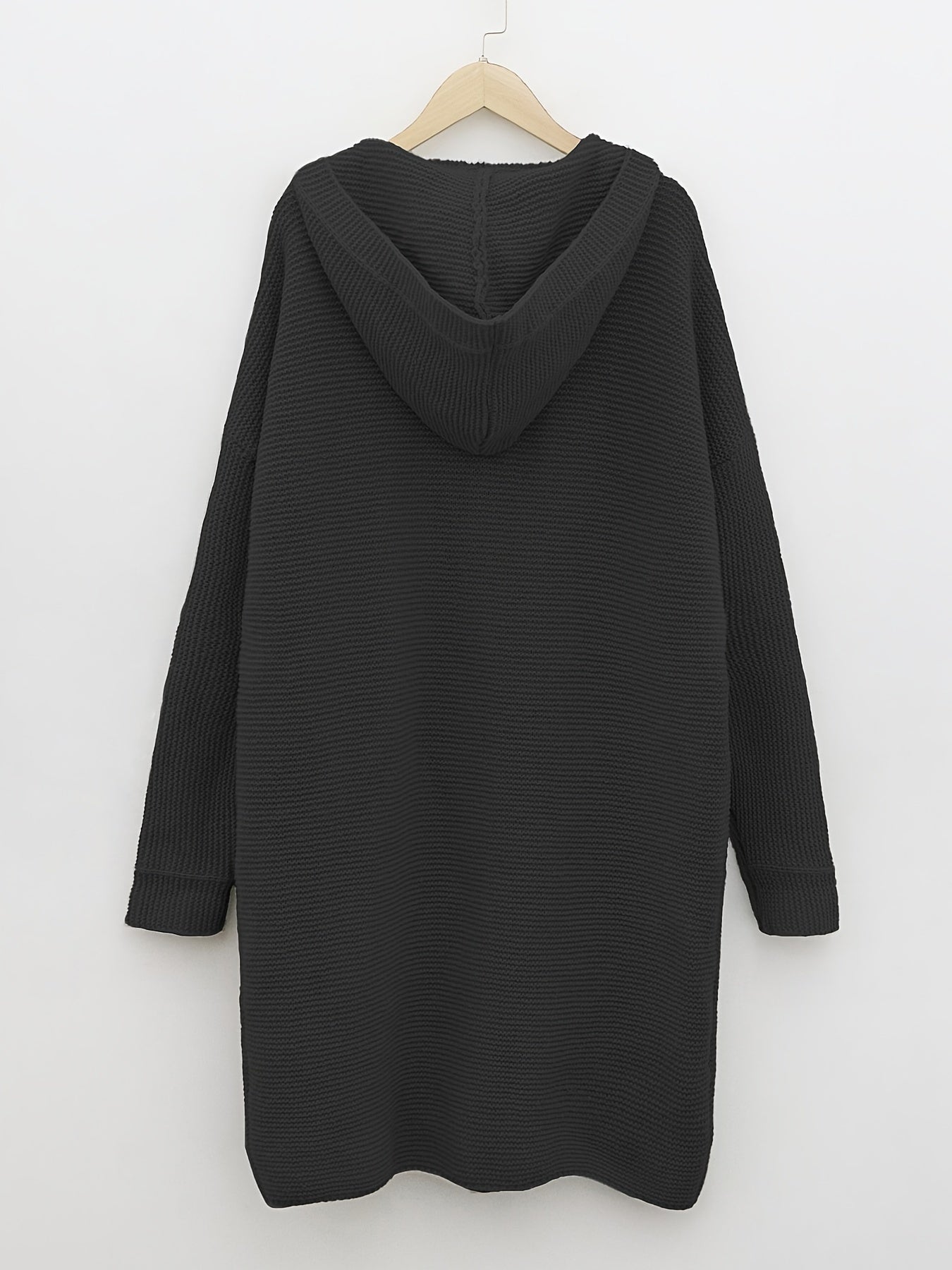 Saskia Elegance | Kurvenumspielende Strickjacke mit Kapuze für mühelosen Stil in großen Größen