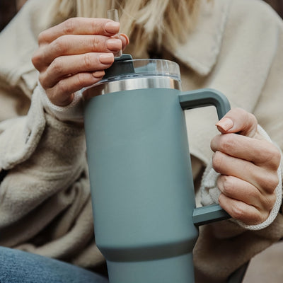SummitThirst DKP | Perfekt für Unterwegs und Outdoor-Aktivitäten