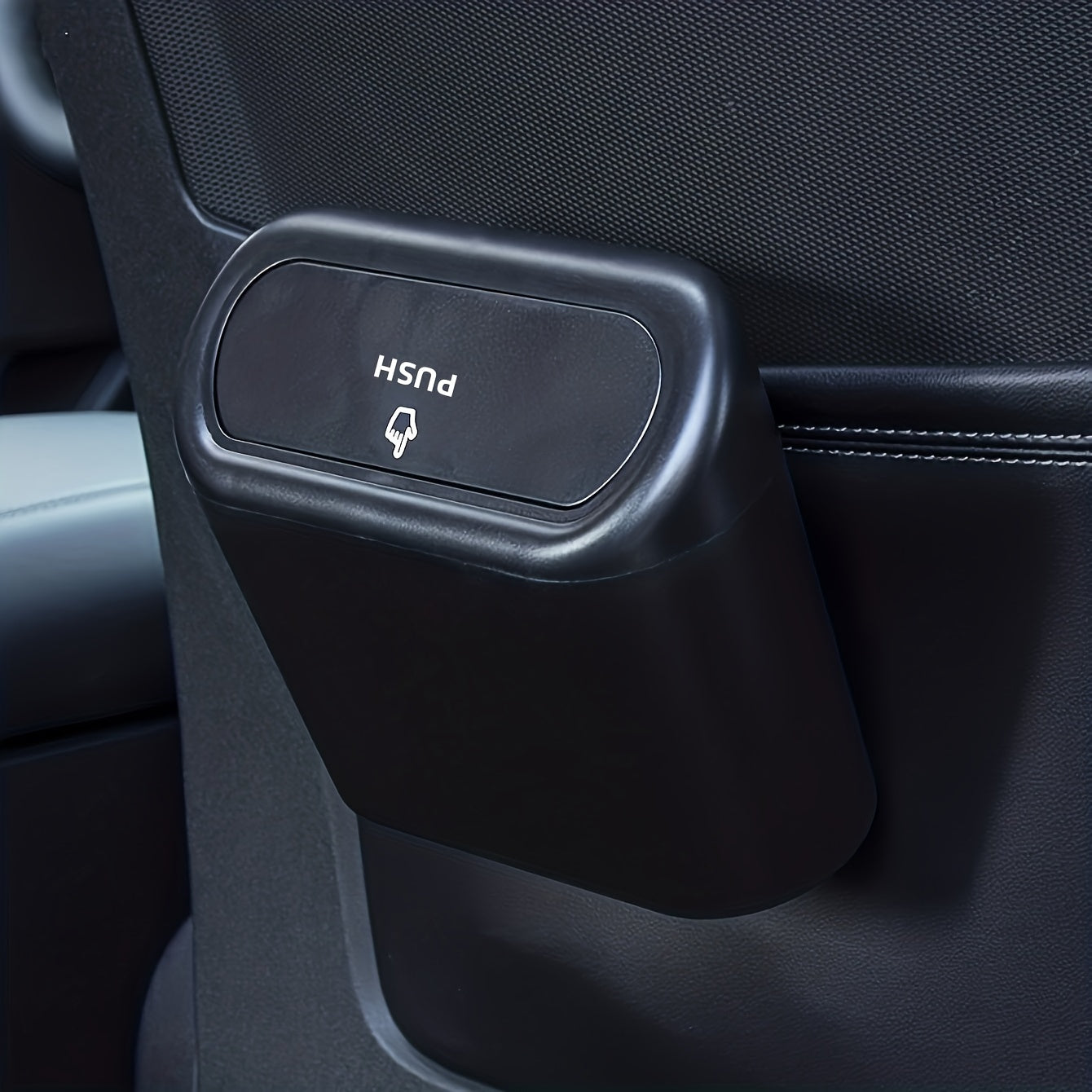 SwiftBin | Auto-Mülleimer - Ihr stylischer Reisebegleiter für die Reinigung unterwegs