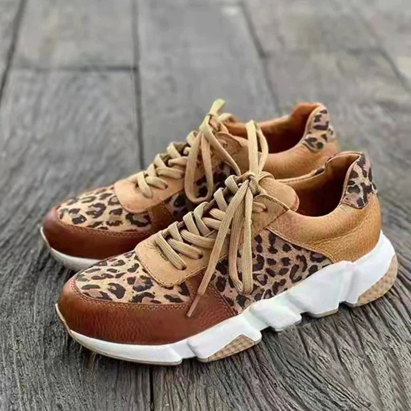 Tigra - Lässige vulkanisierte Sneakers mit wildem Leopard-Muster und dicken Sohlen