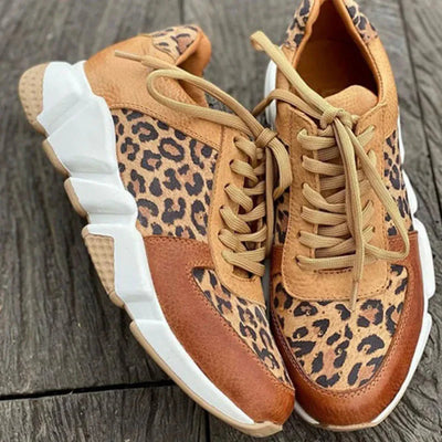 Tigra - Lässige vulkanisierte Sneakers mit wildem Leopard-Muster und dicken Sohlen