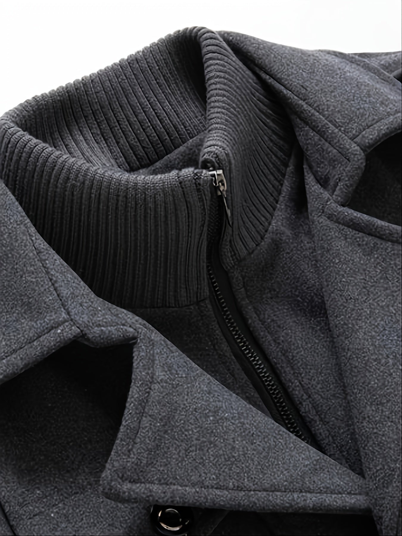 Tim Unleashed | Erhöhen Sie Ihren Stil mit unserer charakteristischen mittellangen Wolljacke mit Doppelkragen