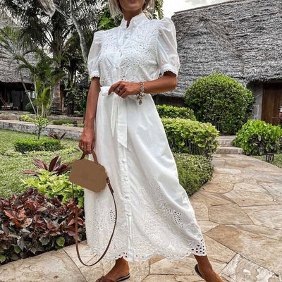 Weiches - Elegantes besticktes Sommerkleid für dich