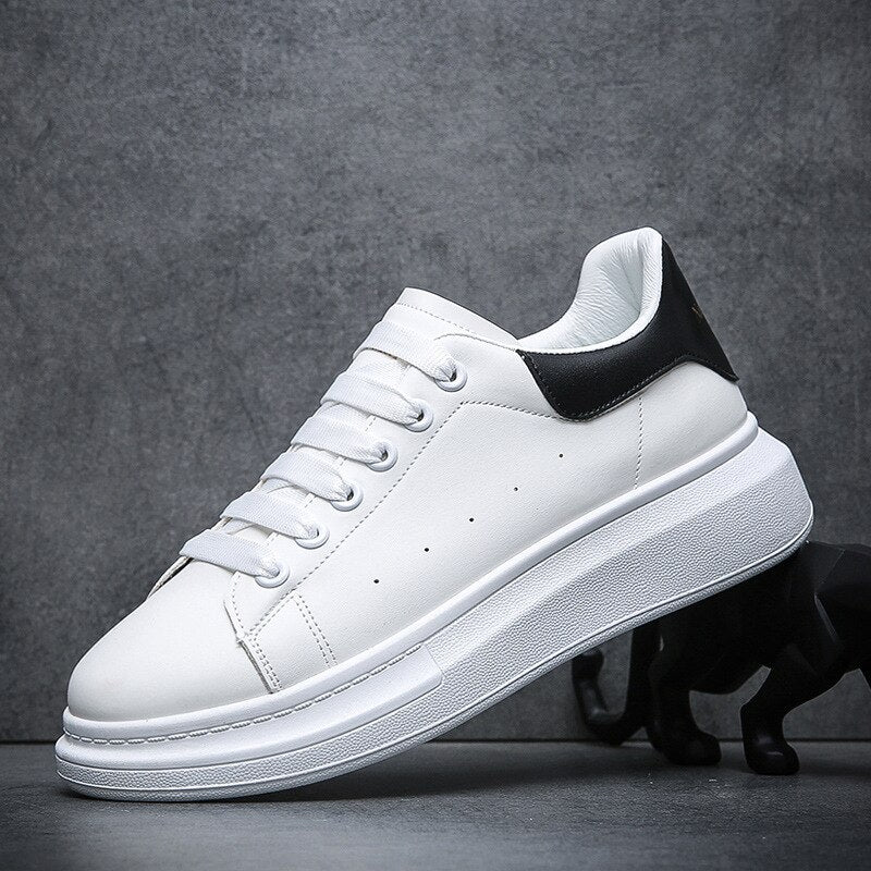Weiße Turnschuhe für Herren