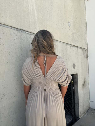 Saffron® | Elegantes langes Kleid mit Schlitz